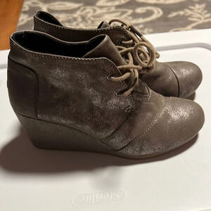 Toms grey wedge booties. Like new.